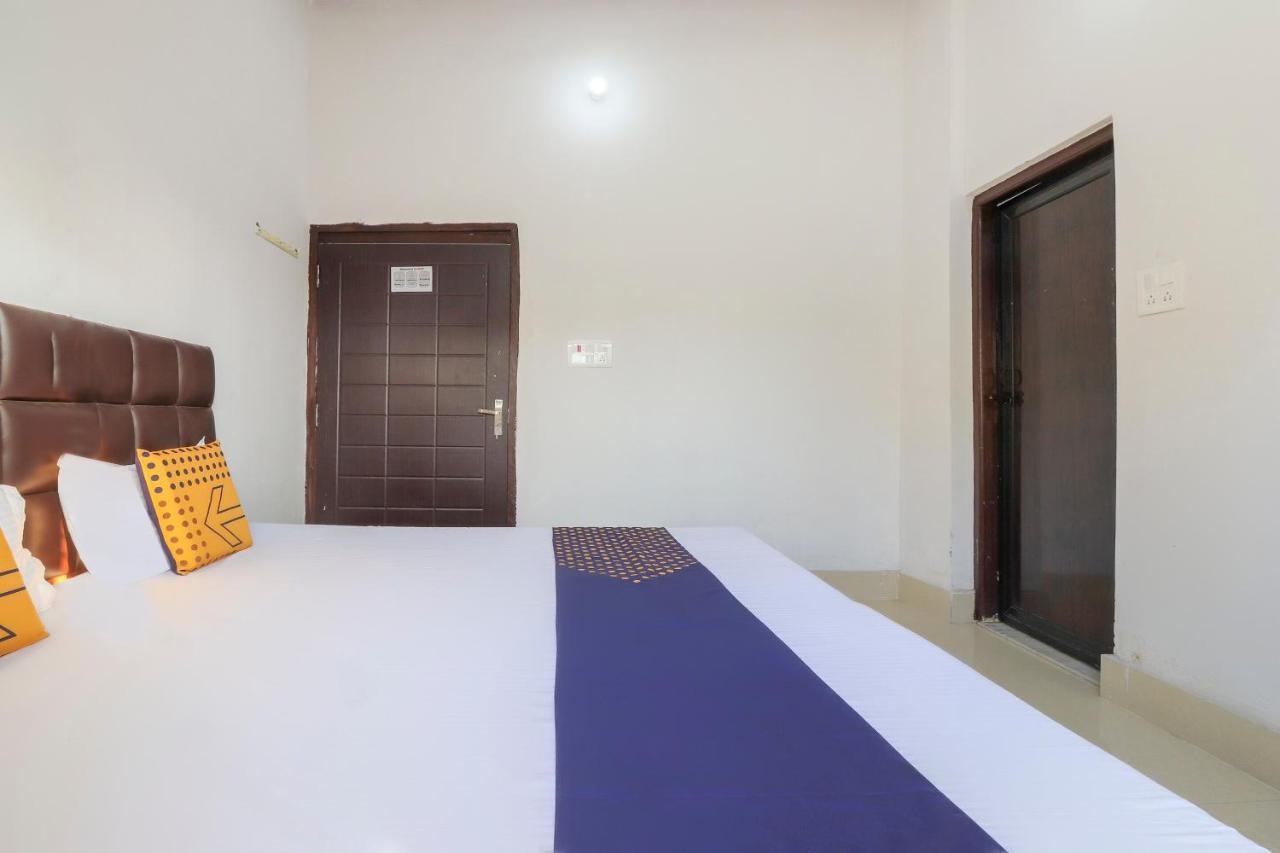 Spot On 75178 Hotel Arman Roorkee Extérieur photo